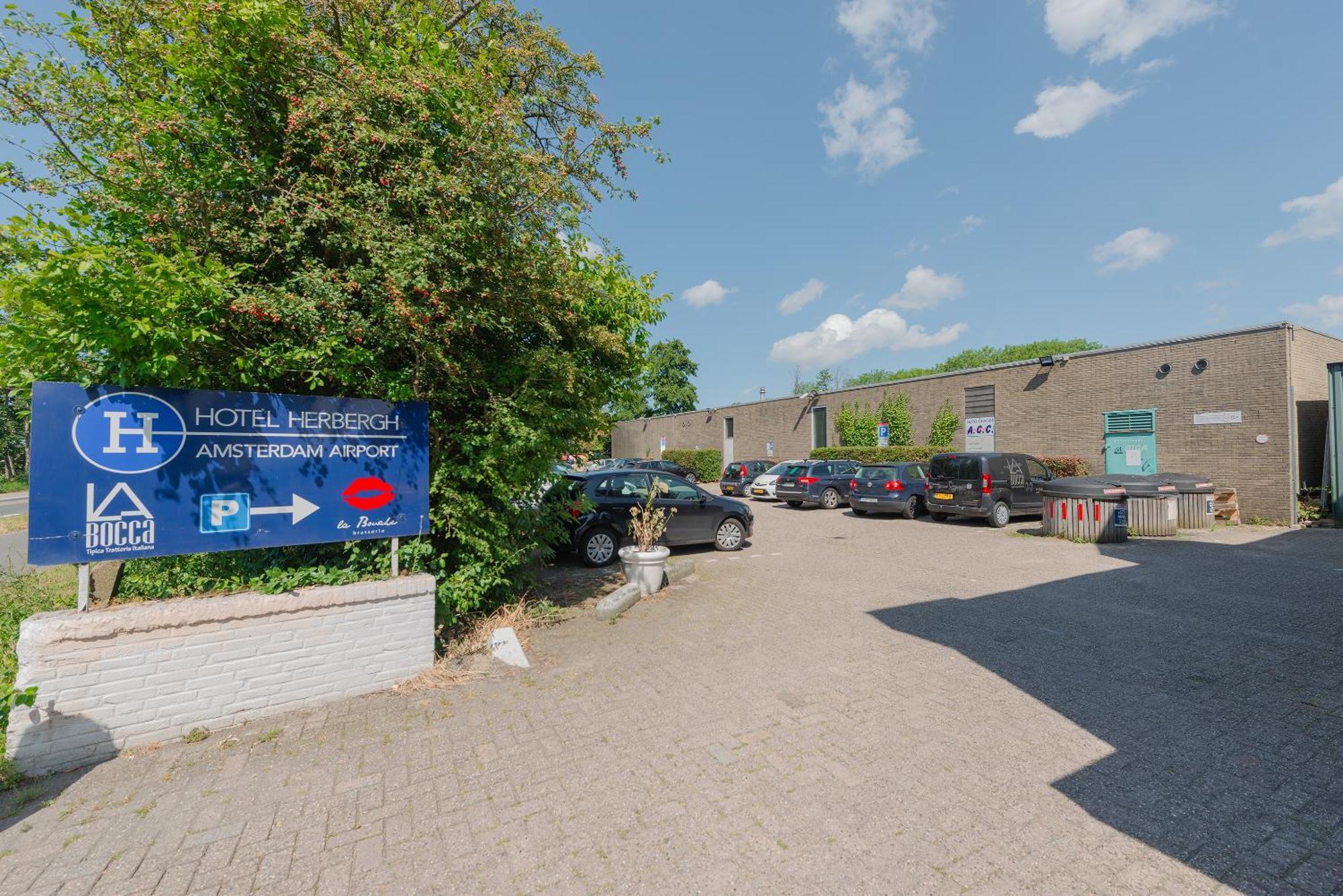 Boutique Hotel Herbergh Amsterdam Airport Free Parking Badhoevedorp Exterior foto