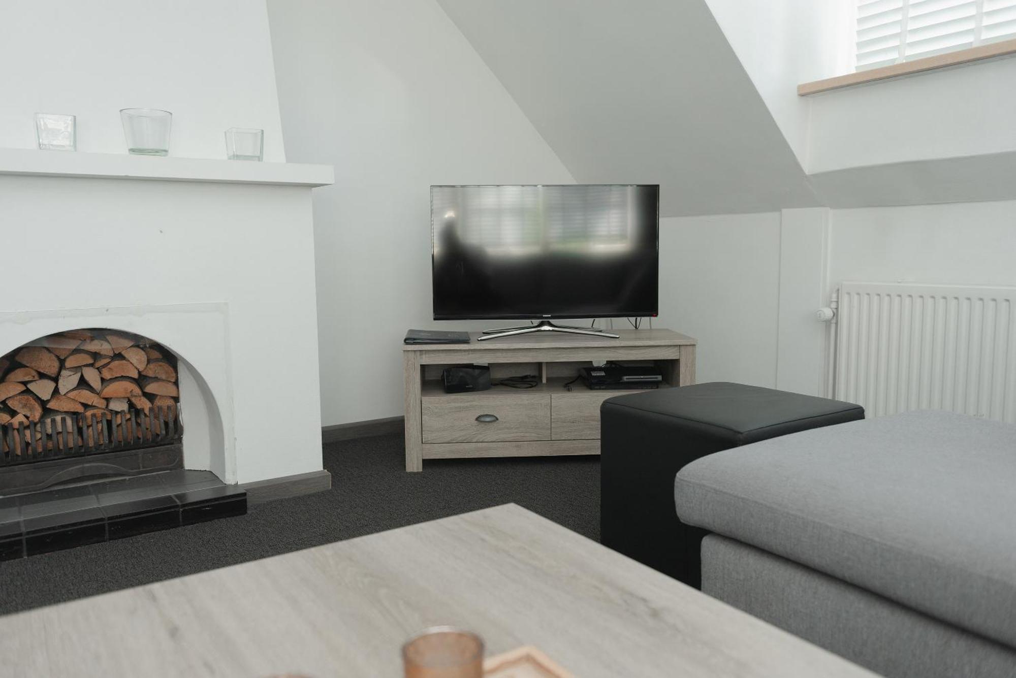 Boutique Hotel Herbergh Amsterdam Airport Free Parking Badhoevedorp Exterior foto