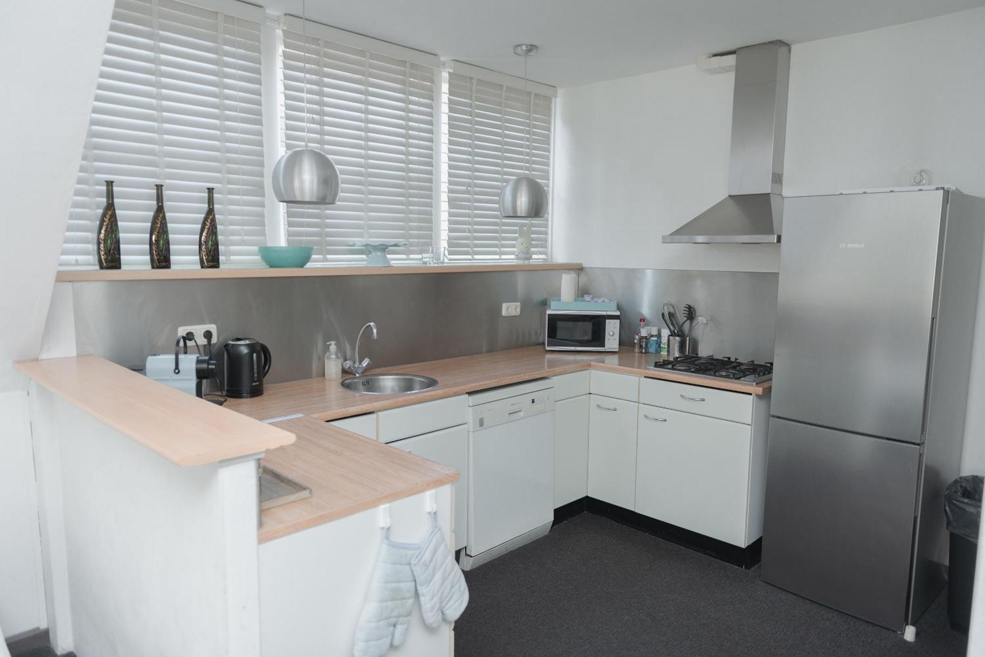 Boutique Hotel Herbergh Amsterdam Airport Free Parking Badhoevedorp Exterior foto