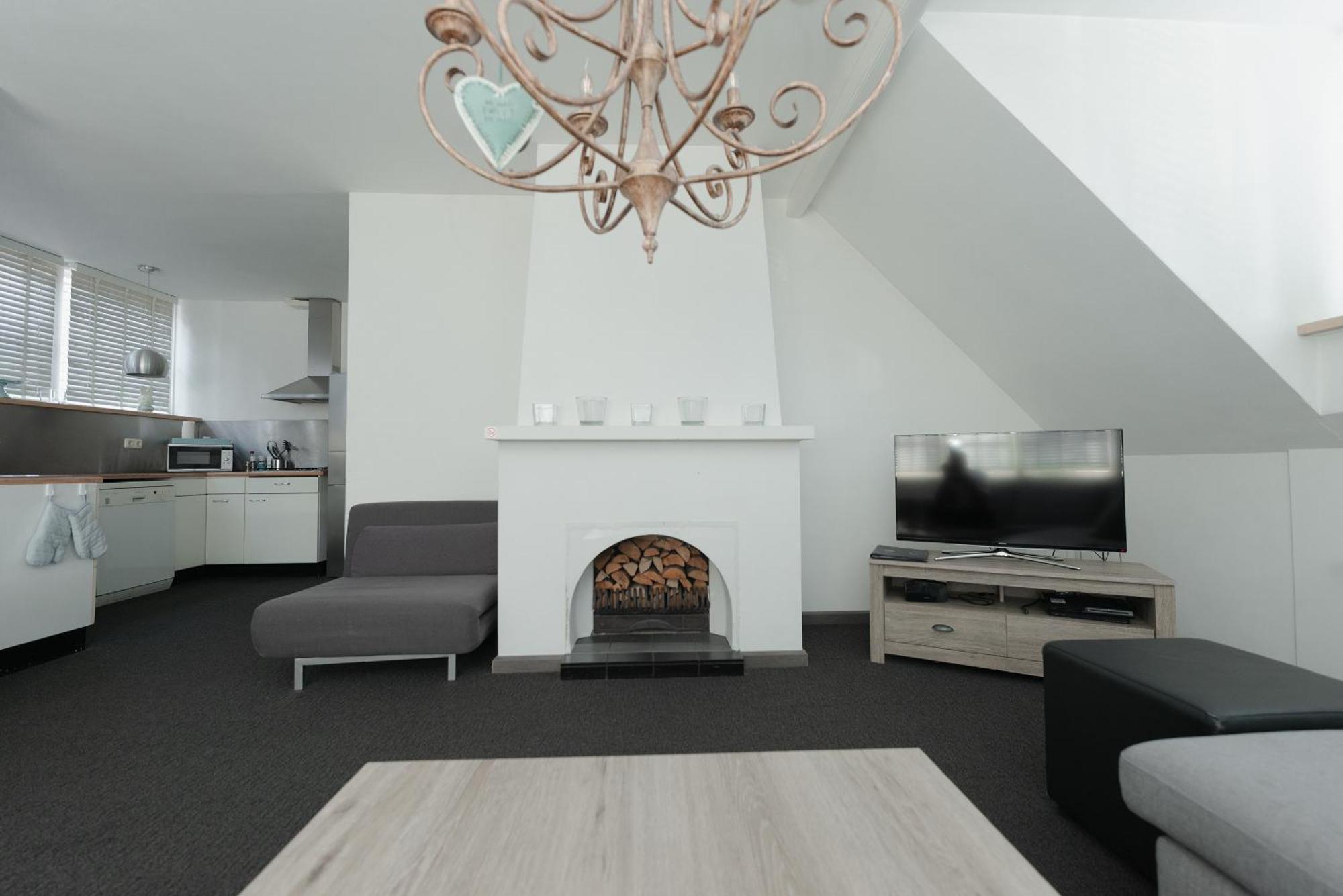 Boutique Hotel Herbergh Amsterdam Airport Free Parking Badhoevedorp Exterior foto
