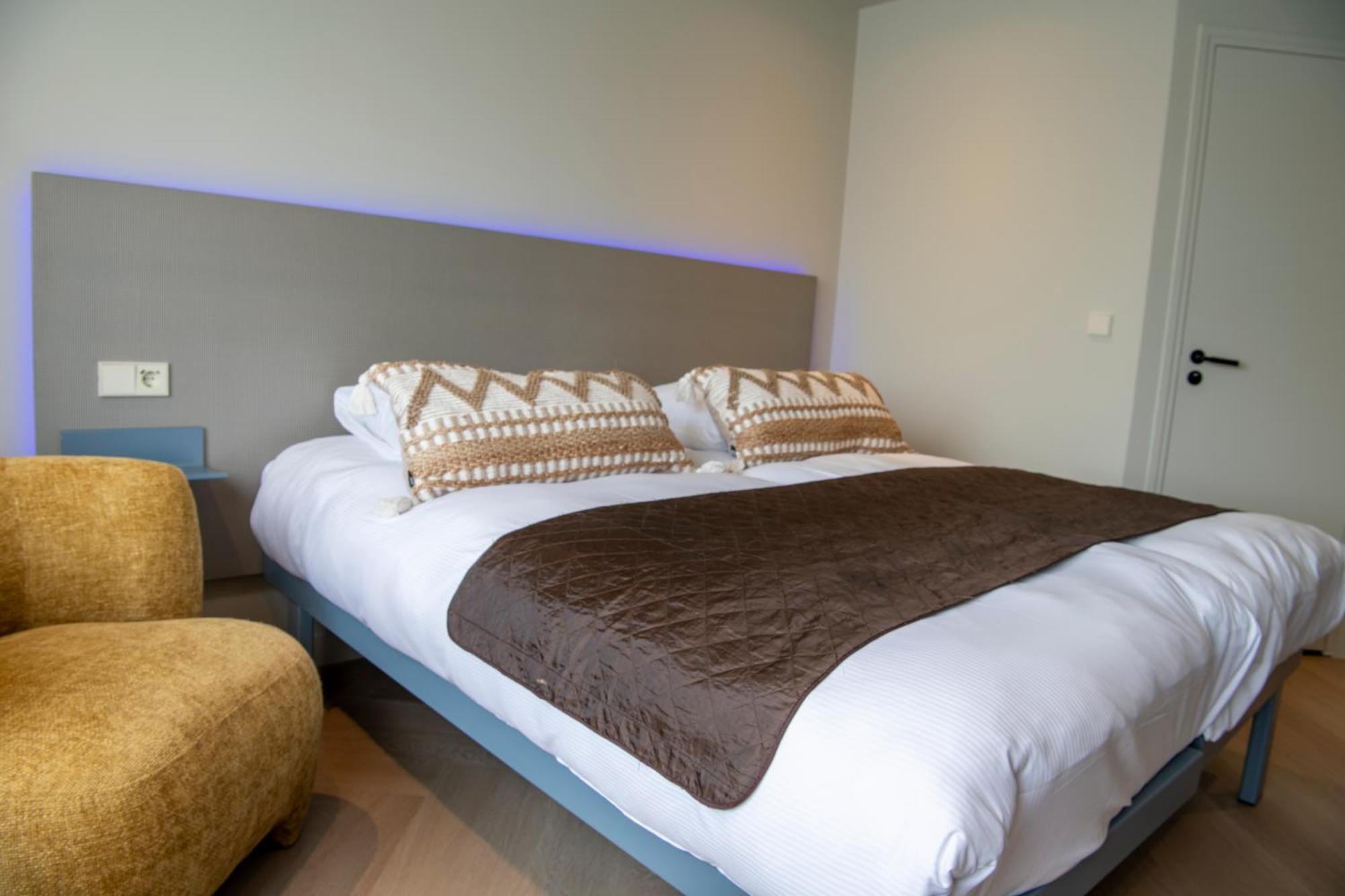Boutique Hotel Herbergh Amsterdam Airport Free Parking Badhoevedorp Exterior foto