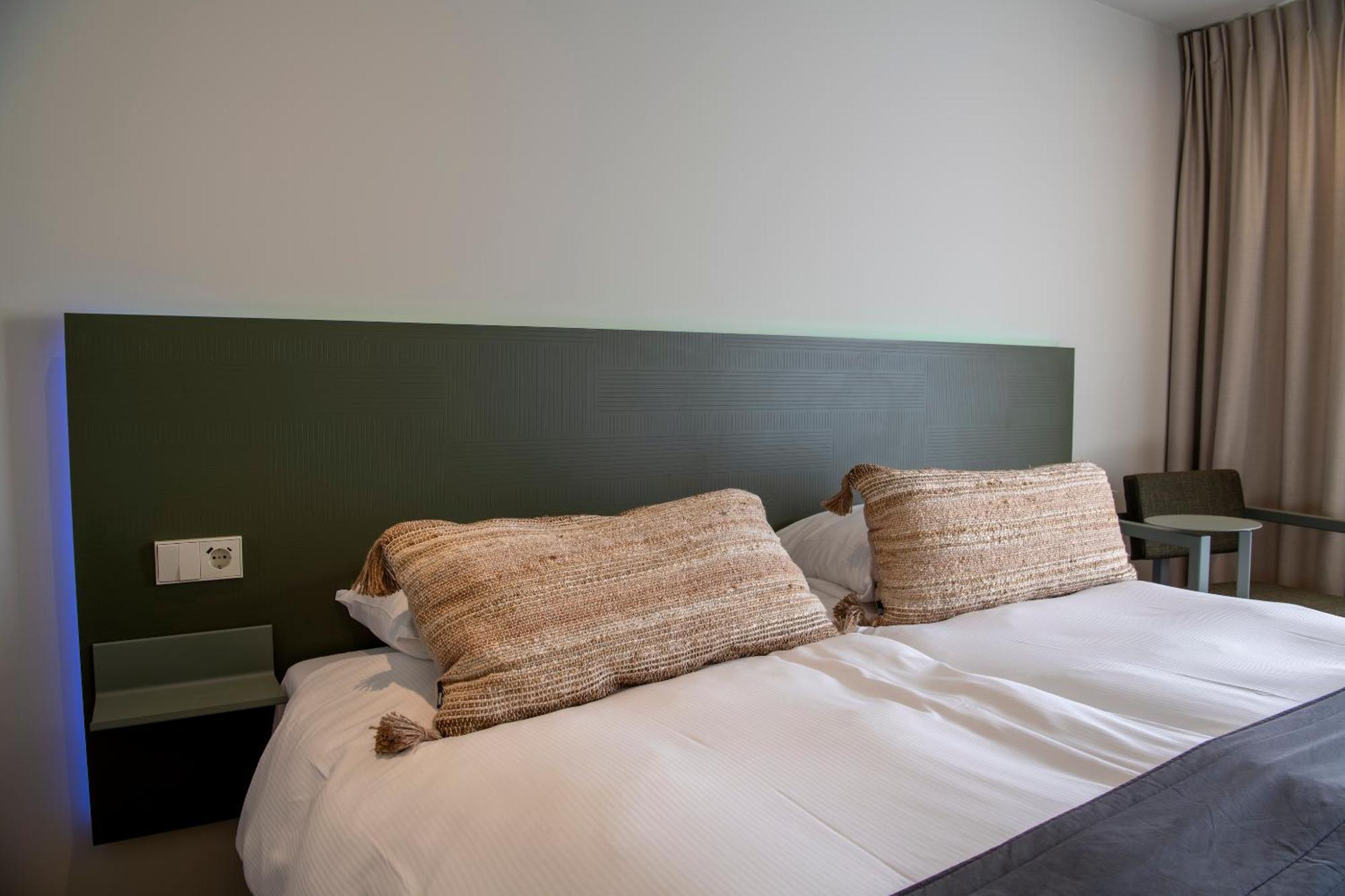 Boutique Hotel Herbergh Amsterdam Airport Free Parking Badhoevedorp Exterior foto