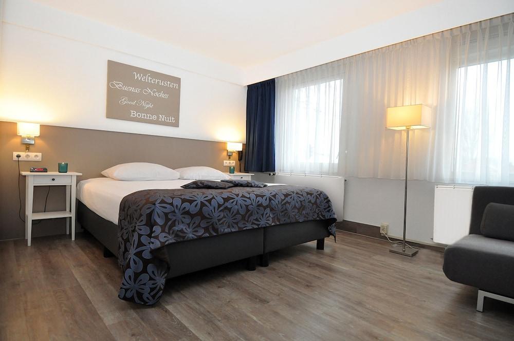 Boutique Hotel Herbergh Amsterdam Airport Free Parking Badhoevedorp Exterior foto
